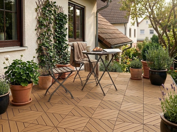 WPC-Fliese Diagonal Teak
