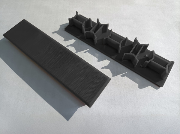 Endkappe für Alu-Co-Extrusion-Board Charcoal
