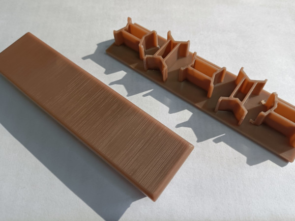 Endkappe für Alu-Co-Extrusion-Board Teak