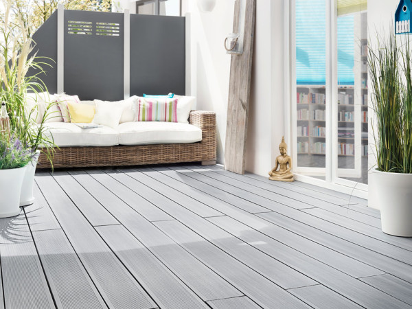 Terrassendiele DreamDeck WPC Platinum Grau