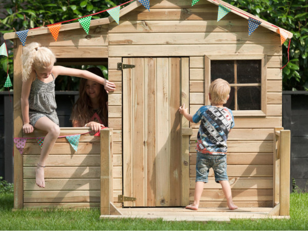 Spielhaus Laura kesseldruckimprägniert